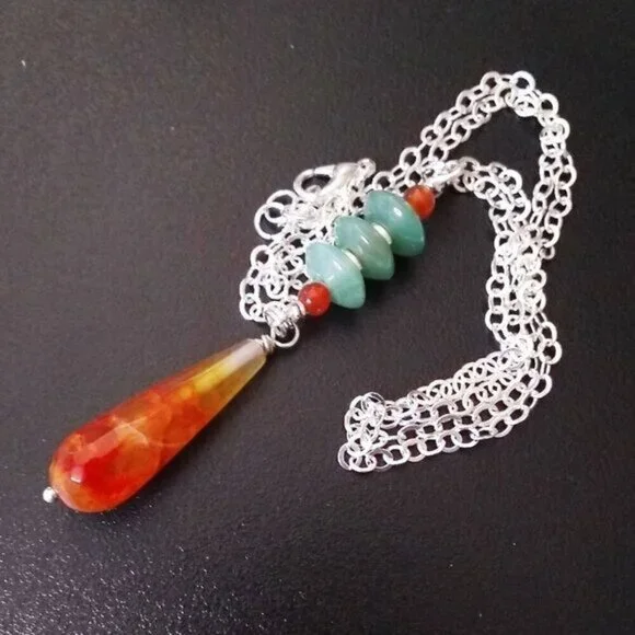 Tropical Spring + Summer Colors! Vibrant Orange + Green Agate Pendant Necklace - Picture 2 of 14